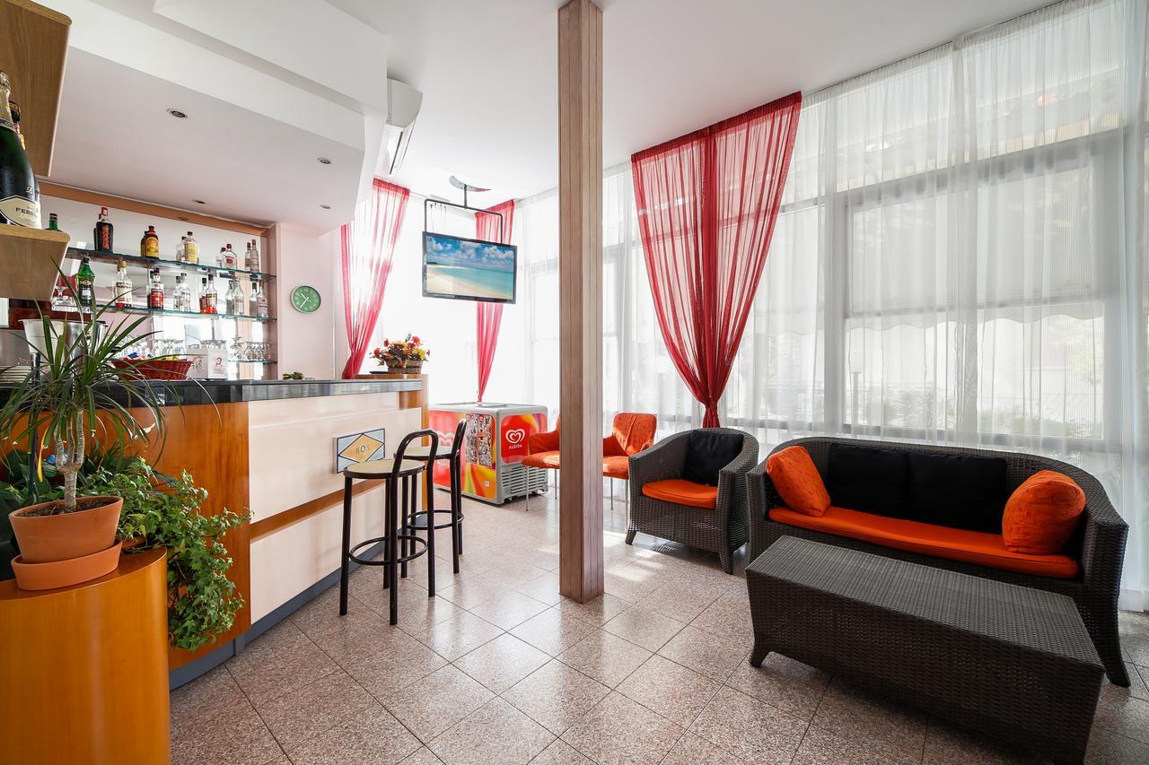 Hotel Susanna Rimini Eksteriør billede