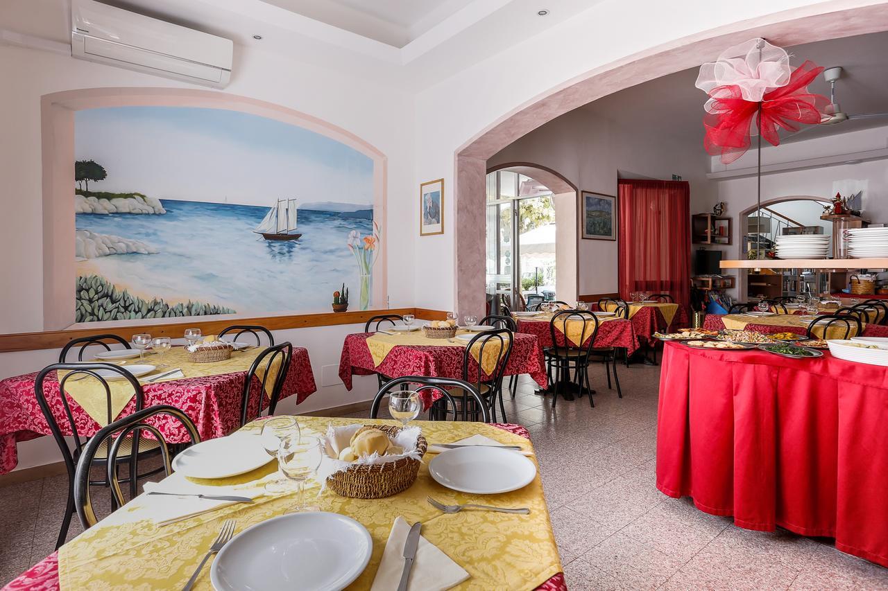 Hotel Susanna Rimini Eksteriør billede
